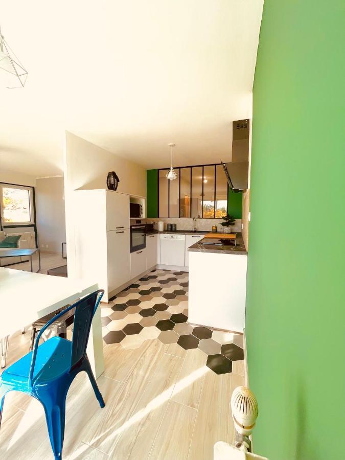 La Montagne Ca Vous Gagne ! Apartment Cluses Exterior foto